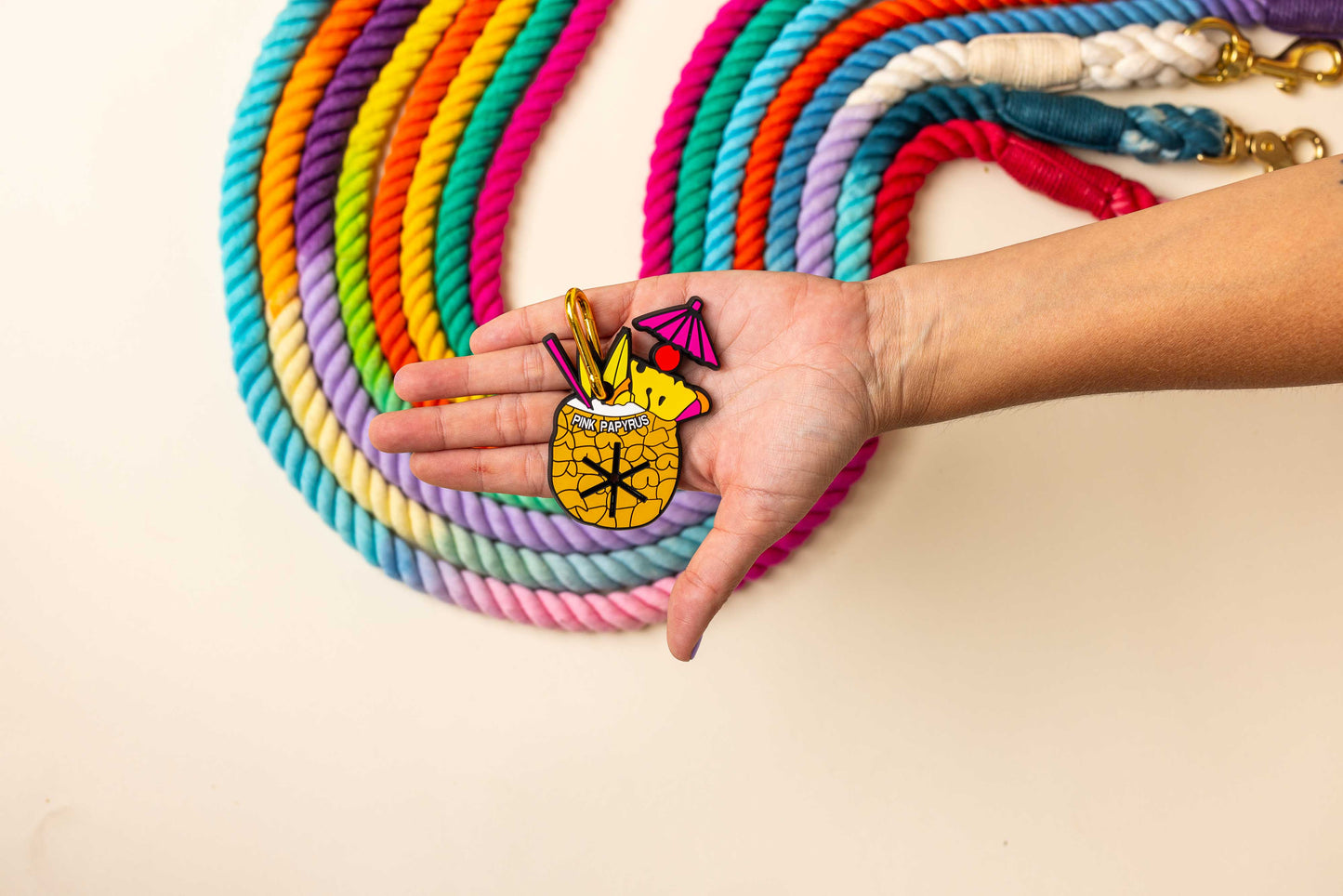 Tiki Cocktail Potty Pick Up | Waste Bag Holder