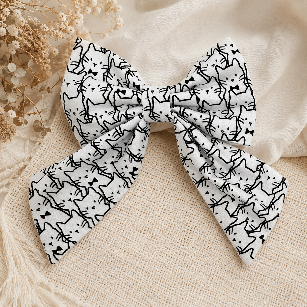 Chester Cat Print Sweetheart Pet Bow
